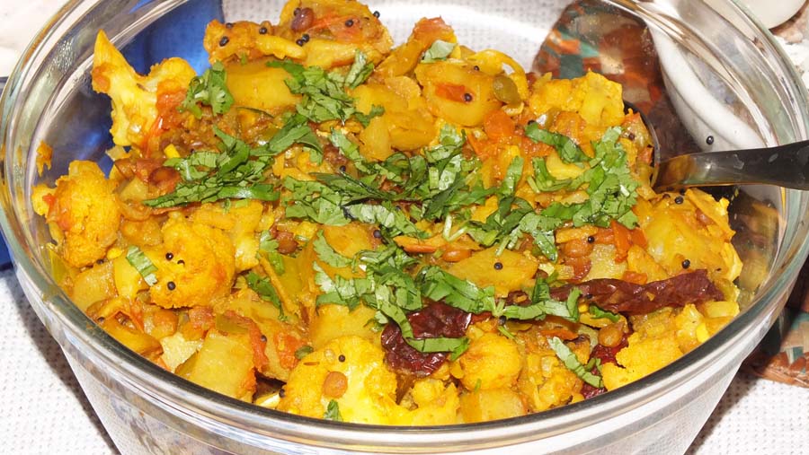 Aloo Gobi: The All-Indian Comfort Food